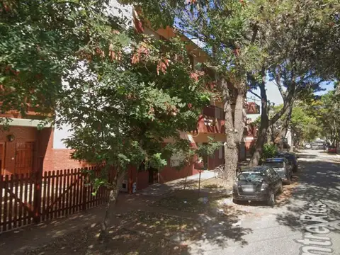 Entre Ríos e/ San Juan y La Rioja