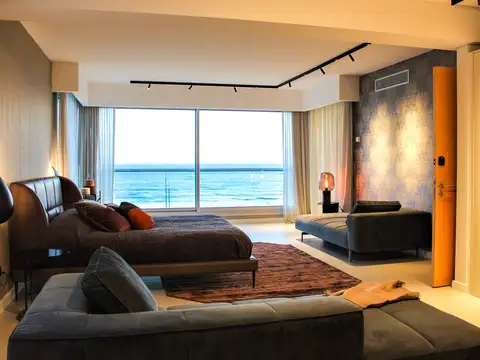 Departamento en Venta con 4 cocheras