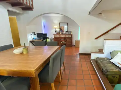Casa en Venta con 1 cochera