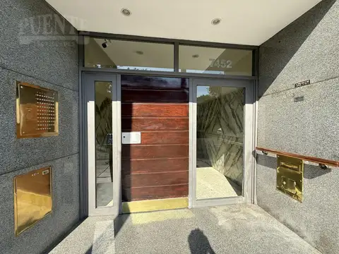 Hipólito Yrigoyen  7452 5ºE