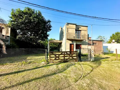 SE VENDE CASA EN JARDINES DE LA COSTA I
