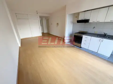 Departamento en Alquiler en Villa Urquiza, $ 380.000