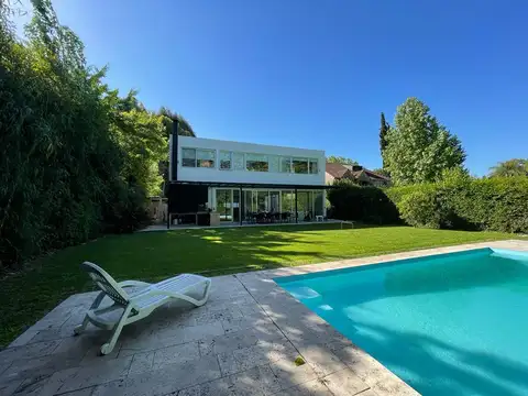 Casa en Alquiler Temporal de 4 dormitorios
