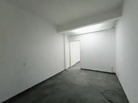 LOCAL EN VENTA EN SUBSUELO DE GALERIA LIBERTAD