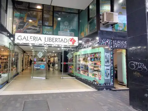 LOCAL EN VENTA EN SUBSUELO DE GALERIA LIBERTAD