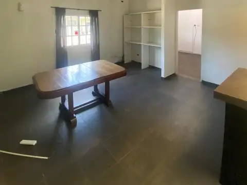 Depto Tipo Casa 2 ambientes con 1 baño