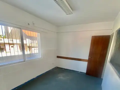 Oficina en Venta 20 años