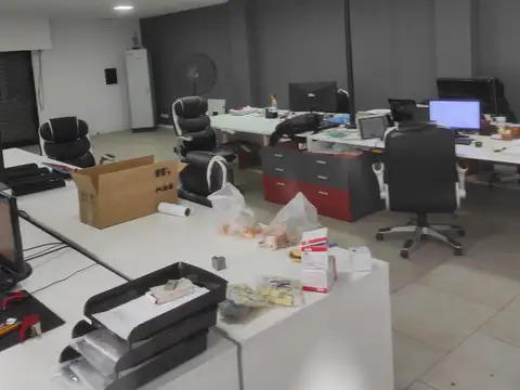 Galpon en Venta 62  mts Fondo