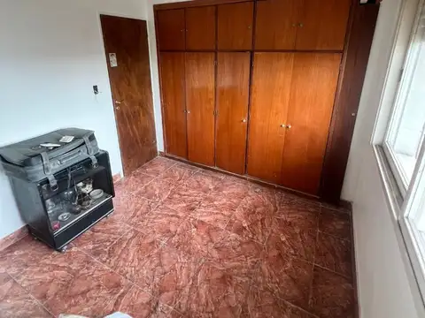 Grl Igr Enrique Mosconi 800, Piso 2