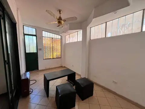 Depto Tipo Casa en Venta 60 años
