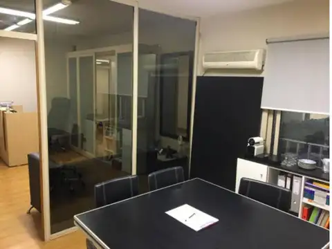 Oficina en Venta en San Nicolás, USD 120.000