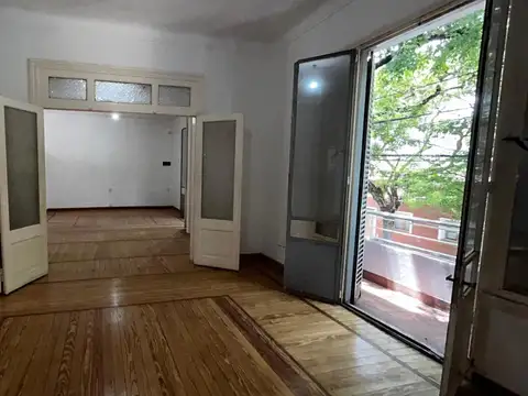 Depto Tipo Casa en Alquiler 70 años