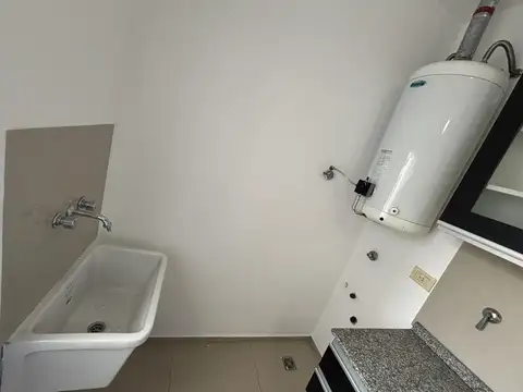 Depto Tipo Casa en Venta de 1 dormitorio