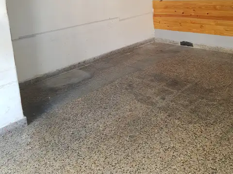 Local en Alquiler Via Púb.