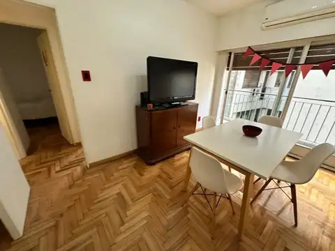 Avenida Raúl Scalabrini Ortiz 2100, Piso 5