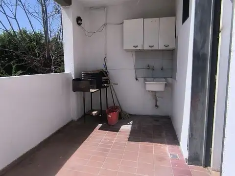 Departamento 4 ambientes con 1 baño