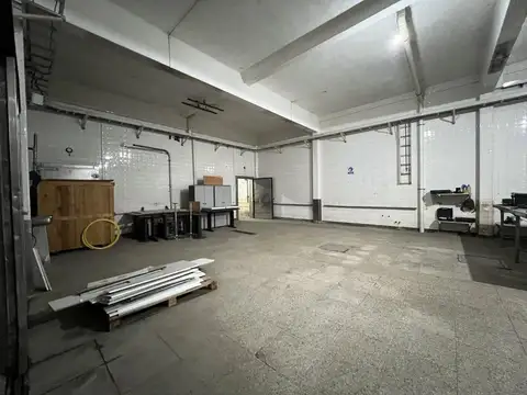 Galpon en Venta en Sarandi, USD 339.000