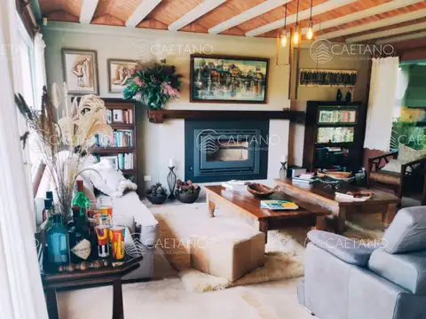 Casa en Venta de 5 dormitorios