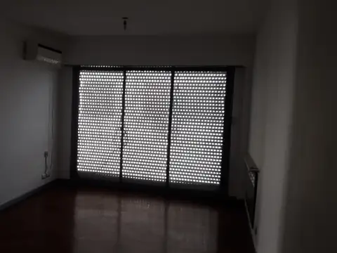 Departamento 3 Ambientes amplios en alquiler en Avellaneda