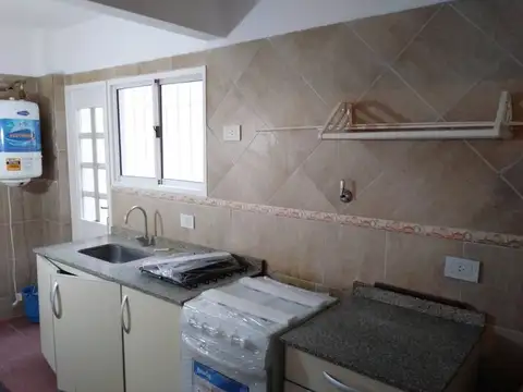 Departamento 3 ambientes con 1 baño