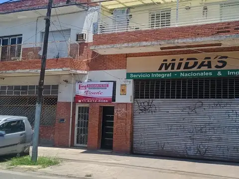 Importante Propiedad Galpón, Local  y 2 viv. en venta en San Andres