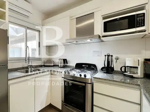 De las Hespérides 1600, Piso 1