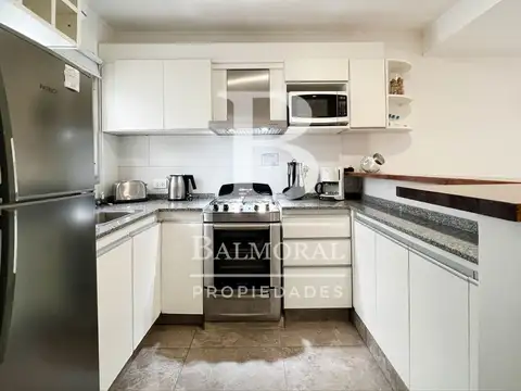 Departamento en Alquiler - Zona: Tridente / REF: 2190.