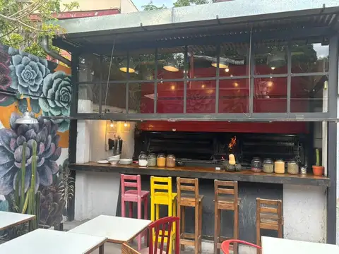 Avenida Juan B. Justo 200