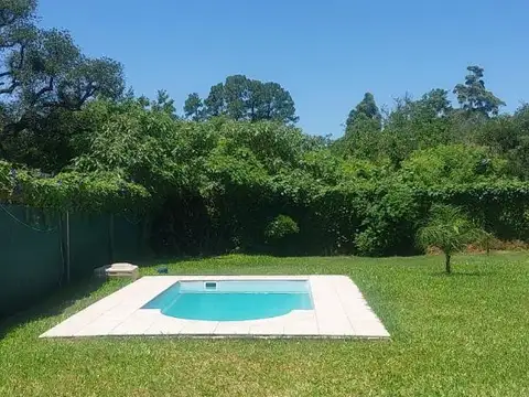 VENDO. Casa en Av. Independencia al 300. Concordia, ER.-