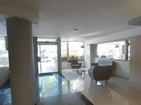 Felix Frias 226 , Piso 7