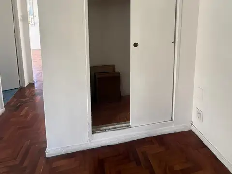 Departamento en Alquiler en Recoleta, $ 550.000