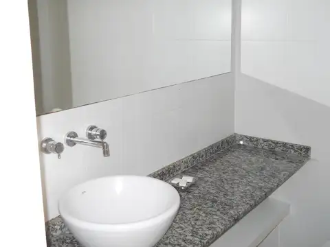 Departamento en Alquiler en Abasto, $ 750.000