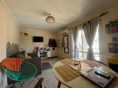 Departamento 4 ambientes con 1 baño