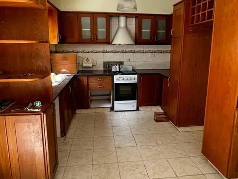 Casa en Venta en Haedo, USD 180.000