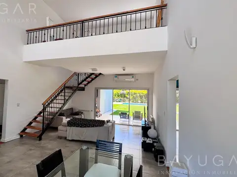 Casa en Venta en Sausalito, USD 235.000
