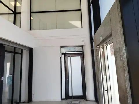 Local, showroom, oficina comercial en alquiler, El Talar, Tigre, Panamericana km. 30,500 y M. Sastre