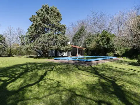 42 entre 170 y 171 , Piso 0