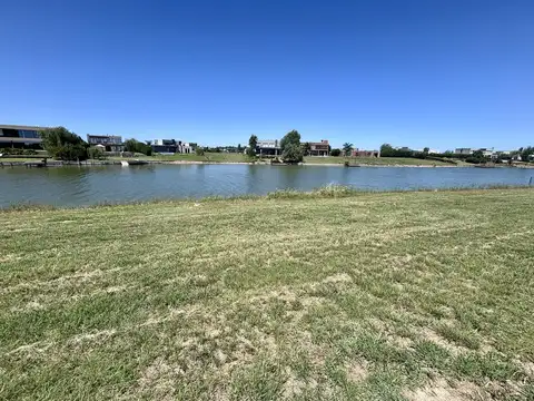 Terreno en Venta de 1069,0 m2