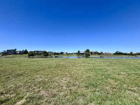 lote en San Sebastian area 6 a la laguna