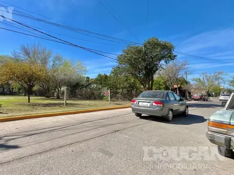 Terreno en Venta 42  mts Fondo