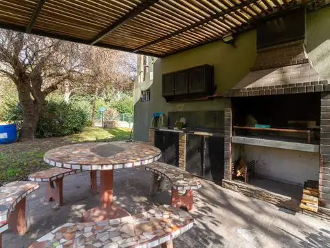 Lago Colahue Huapi 300