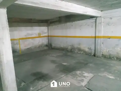 Cochera en Venta Cubierta
