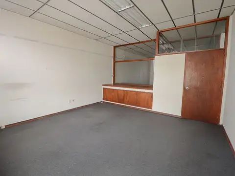 Venta Oficina recepción y 3 privados 112m2 Centro