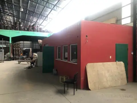 Galpon en Alquiler en Zarate, USD 21.000