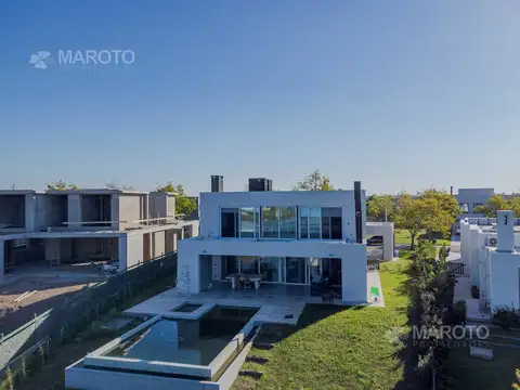 Casa en Alquiler de 5 dormitorios