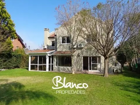 Casa  en Venta en La Delfina, Pilar, G.B.A. Zona Norte