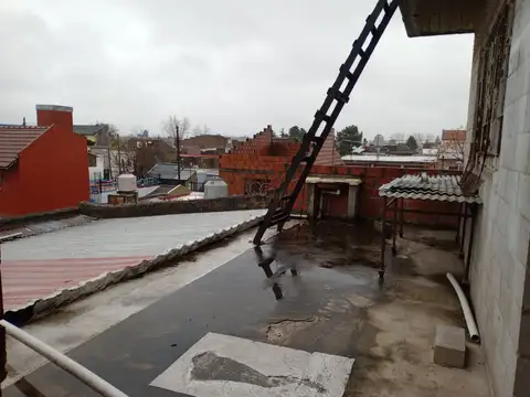 Solido Galpon en 2 plantas