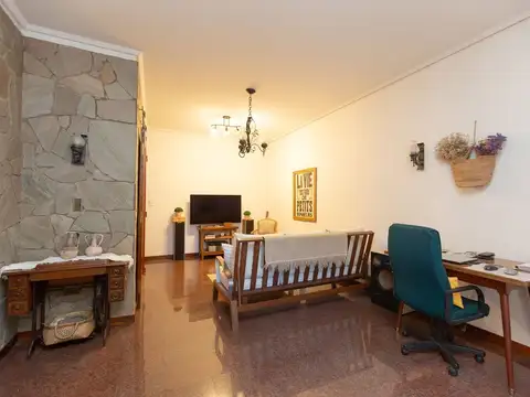 Casa en Venta en Caseros, USD 260.000