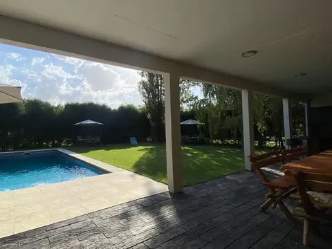 Casa en Venta en El Lauquen Club De Campo, USD 250.000