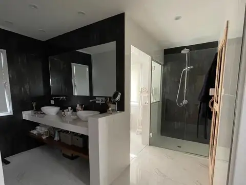 Casa en Venta en Fincas de San Vicente, USD 430.000